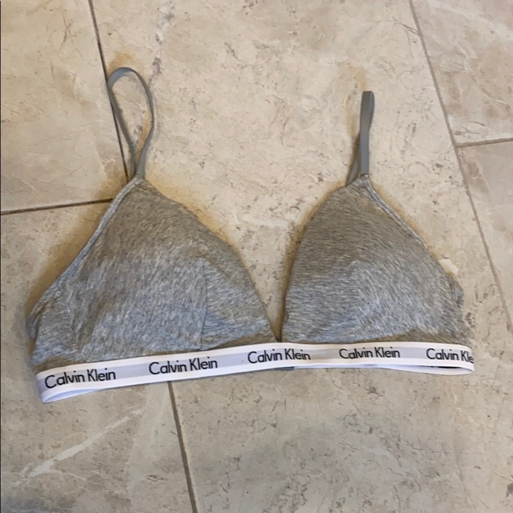 Calvin Klein bra - Picture 1 of 3